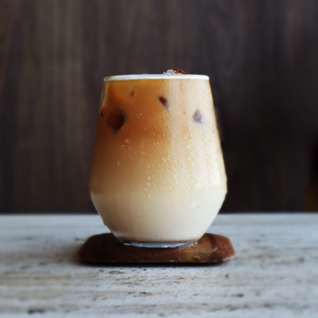 Iced Spanish latté